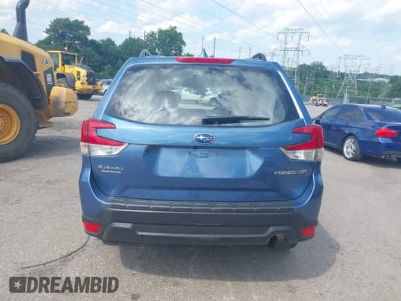 2022 Subaru Forester z VIN JF2SKACC6NH511740, wystawiony jako IAAI lot #42559530 z przebiegiem Nie podano mil oraz . Historia ofert i sprzedaży dostępna na DreamBid. Obrazek 17.