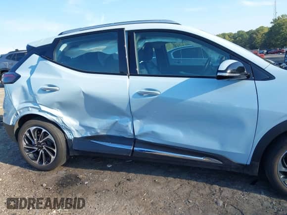 2023 Chevrolet Bolt EUV Premier с VIN 1G1FZ6S09P4148224, выставлен на аукционе IAAI как лот 43288041 с пробегом 22 435 миль миль и . История ставок и продаж доступна на DreamBid. Изображение 6.
