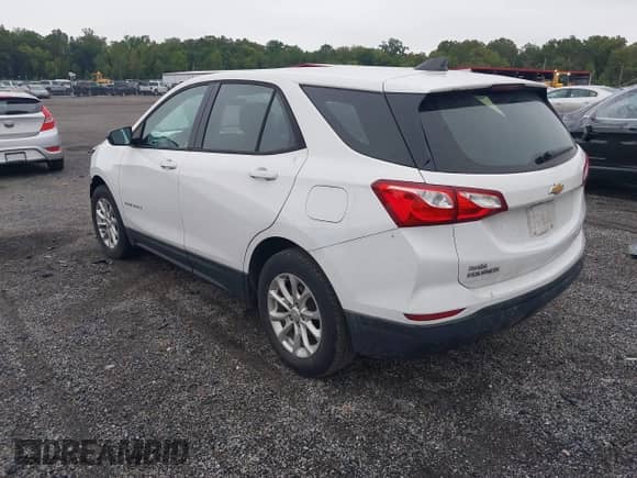 2019 Chevrolet Equinox LS с VIN 2GNAXHEV6K6107915, выставлен на аукционе IAAI как лот 43204325 с пробегом 104 981 миль миль и . История ставок и продаж доступна на DreamBid. Изображение 3.