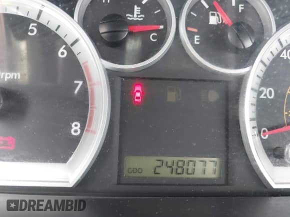 2008 Chevrolet Aveo LS с VIN KL1TD56688B077054, выставлен на аукционе IAAI как лот 43012681 с пробегом 248 077 миль миль и . История ставок и продаж доступна на DreamBid. Изображение 7.