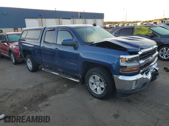 2018 Chevrolet Silverado 1500 LT с VIN 1GCVKREH8JZ147411, выставлен на аукционе Copart как лот 71670135 с пробегом 48 414 миль миль и Чистый • Clean title. История ставок и продаж доступна на DreamBid. Изображение 4.