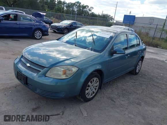 2010 Chevrolet Cobalt 1LT с VIN 1G1AD5F55A7128941, выставлен на аукционе IAAI как лот 43502802 с пробегом 175 605 миль миль и . История ставок и продаж доступна на DreamBid. Изображение 2.