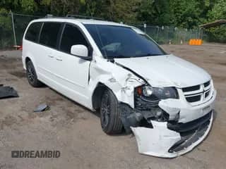 2017 Dodge Grand Caravan GT with VIN 2C4RDGEG9HR860636, listed as a IAAI auction lot 43235378 with 135,155 mi miles and . Bid and sale history available at DreamBid. Image 1.