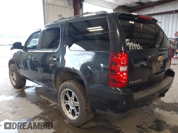 2012 Chevrolet Tahoe LT с VIN 1GNSKBE03CR241968, выставлен на аукционе IAAI как лот 42258217 с пробегом 150 459 миль миль и . История ставок и продаж доступна на DreamBid. Изображение 3.