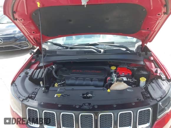 2020 Jeep Compass Sport z VIN 3C4NJCAB9LT250378, wystawiony jako IAAI lot #43165486 z przebiegiem 48 905 mil mil oraz . Historia ofert i sprzedaży dostępna na DreamBid. Obrazek 10.