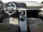 2025 Hyundai Elantra SEL Convenience z VIN KMHLS4DG6SU021304, wystawiony jako Copart lot #80667675 z przebiegiem 314 mil mil oraz Szkoda całkowita • Salvage title. Historia ofert i sprzedaży dostępna na DreamBid. Obrazek 8.