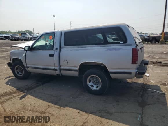1995 GMC Sierra 1500 с VIN 1GTEC14H9SZ530842, выставлен на аукционе Copart как лот 64565735 с пробегом 235 571 миль миль и Чистый • Clean title. История ставок и продаж доступна на DreamBid. Изображение 2.