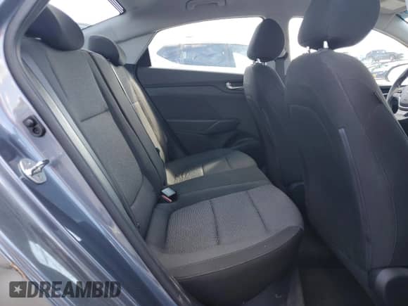 2018 Hyundai Accent SE z VIN 3KPC24A38JE005687, wystawiony jako Copart lot #71869765 z przebiegiem 49 411 mil mil oraz Szkoda całkowita • Salvage title. Historia ofert i sprzedaży dostępna na DreamBid. Obrazek 10.