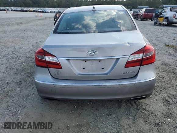 2013 Hyundai Genesis 3.8L with VIN KMHGC4DD6DU225334, listed as a Copart auction lot 71559645 with Not provided miles and Salvage title. Bid and sale history available at DreamBid. Image 6.