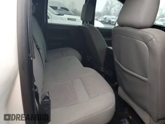 2008 Dodge RAM z VIN 3D7ML48A58G180134, wystawiony jako Copart lot #84155624 z przebiegiem 155 619 mil mil oraz Szkoda całkowita • Salvage title. Historia ofert i sprzedaży dostępna na DreamBid. Obrazek 10.