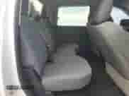 2020 Ram 1500 Tradesman z VIN 3C6RR6KT8LG127688, wystawiony jako Copart lot #64224635 z przebiegiem 55 839 mil mil oraz Szkoda całkowita • Salvage title. Historia ofert i sprzedaży dostępna na DreamBid. Obrazek 10.