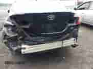 2021 Toyota Camry SE Nightshade z VIN 4T1G11AK1MU559391, wystawiony jako IAAI lot #43300222 z przebiegiem 68 327 mil mil oraz . Historia ofert i sprzedaży dostępna na DreamBid. Obrazek 6.