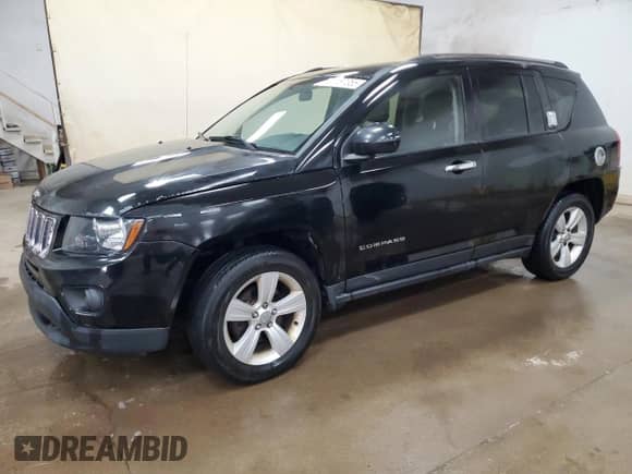 2014 Jeep Compass Sport z VIN 1C4NJDAB6ED728271, wystawiony jako Copart lot #70187355 z przebiegiem 224 993 mil mil oraz Czysty tytuł • Clean title. Historia ofert i sprzedaży dostępna na DreamBid. Obrazek 1.