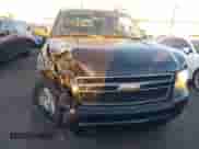 2007 Chevrolet Suburban LT с VIN 3GNFC16077G248080, выставлен на аукционе IAAI как лот 41289912 с пробегом 129 622 миль миль и . История ставок и продаж доступна на DreamBid. Изображение 14.