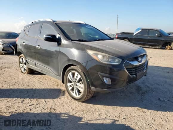 2015 Hyundai Tucson SE z VIN KM8JU3AG9FU018886, wystawiony jako Copart lot #85345155 z przebiegiem 131 012 mil mil oraz Szkoda całkowita • Salvage title. Historia ofert i sprzedaży dostępna na DreamBid. Obrazek 4.
