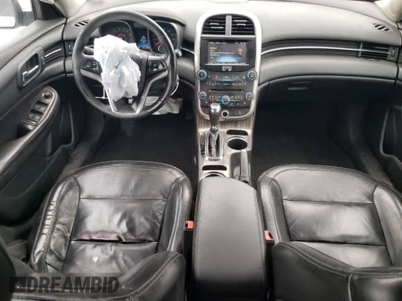 2014 Chevrolet Malibu LTZ with VIN 1G11H5SL2EF152389, listed as a Copart auction lot 55096155 with 48,961 mi miles and Salvage title. Bid and sale history available at DreamBid. Image 8.