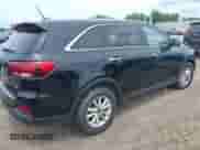 2019 Kia Sorento LX с VIN 5XYPGDA32KG438462, выставлен на аукционе IAAI как лот 42528815 с пробегом 74 916 миль миль и . История ставок и продаж доступна на DreamBid. Изображение 4.