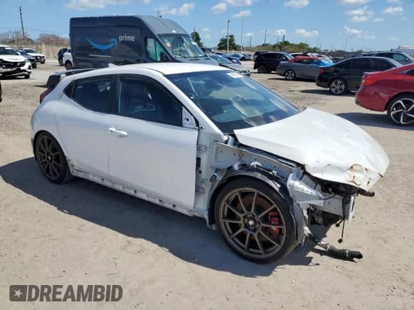 2021 Hyundai Veloster z VIN KMHT36AH6MU010330, wystawiony jako Copart lot #51061145 z przebiegiem Nie podano mil oraz Nie do naprawy • Non repairable. Historia ofert i sprzedaży dostępna na DreamBid. Obrazek 4.