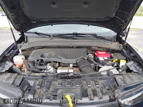 2024 Dodge Hornet R/T with VIN ZACPDFCW3R3A32350, listed as a IAAI auction lot 43153691 with 44,924 mi miles and . Bid and sale history available at DreamBid. Image 10.