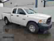 2017 Ram 1500 Tradesman z VIN 1C6RR6FG8HS639111, wystawiony jako Copart lot #63418855 z przebiegiem 133 557 mil mil oraz Czysty tytuł • Clean title. Historia ofert i sprzedaży dostępna na DreamBid. Obrazek 4.