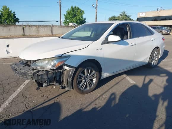 2015 Toyota Camry LE с VIN 4T1BD1FK2FU142956, выставлен на аукционе IAAI как лот 42533485 с пробегом 104 135 миль миль и . История ставок и продаж доступна на DreamBid. Изображение 2.
