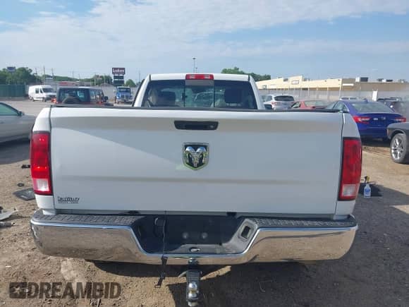 2017 Ram 1500 Tradesman с VIN 3C6JR6DT1HG631873, выставлен на аукционе IAAI как лот 42335575 с пробегом 148 488 миль миль и . История ставок и продаж доступна на DreamBid. Изображение 16.