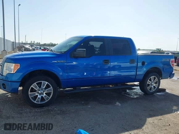 2014 Ford F-150 XL z VIN 1FTEW1CM9EFC15292, wystawiony jako IAAI lot #41813091 z przebiegiem 125 339 mil mil oraz . Historia ofert i sprzedaży dostępna na DreamBid. Obrazek 14.