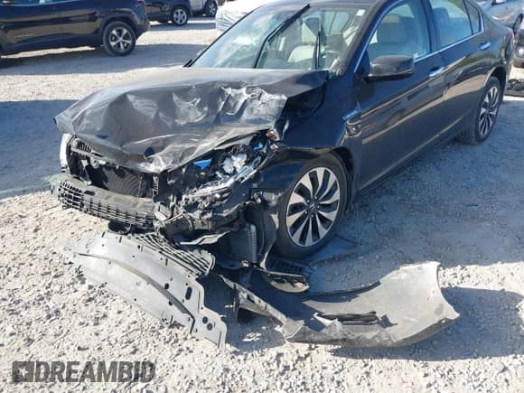 2014 Honda Accord Touring с VIN 1HGCR6F7XEA001220, выставлен на аукционе IAAI как лот 43445066 с пробегом 71 372 миль миль и . История ставок и продаж доступна на DreamBid. Изображение 6.