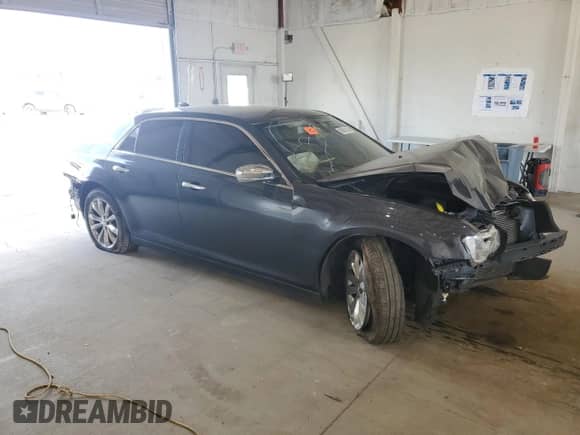 2019 Chrysler 300 Limited с VIN 2C3CCAKG7KH690904, выставлен на аукционе Copart как лот 80801455 с пробегом 114 843 миль миль и Чистый • Clean title. История ставок и продаж доступна на DreamBid. Изображение 4.