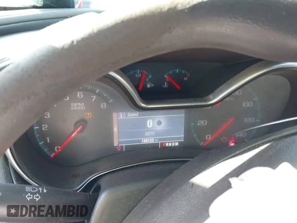 2014 Chevrolet Impala LS z VIN 1G11Y5SL2EU149553, wystawiony jako IAAI lot #43356654 z przebiegiem 189 122 mil mil oraz . Historia ofert i sprzedaży dostępna na DreamBid. Obrazek 7.