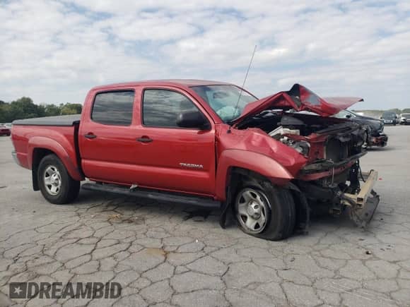 2013 Toyota Tacoma PreRunner z VIN 5TFJX4GN1DX026323, wystawiony jako Copart lot #80070115 z przebiegiem 181 333 mil mil oraz Czysty tytuł • Clean title. Historia ofert i sprzedaży dostępna na DreamBid. Obrazek 4.