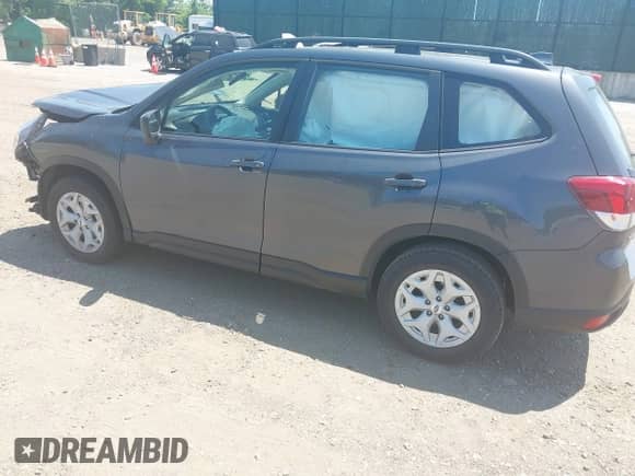 2022 Subaru Forester z VIN JF2SKACC5NH463194, wystawiony jako IAAI lot #42406316 z przebiegiem 38 997 mil mil oraz . Historia ofert i sprzedaży dostępna na DreamBid. Obrazek 3.