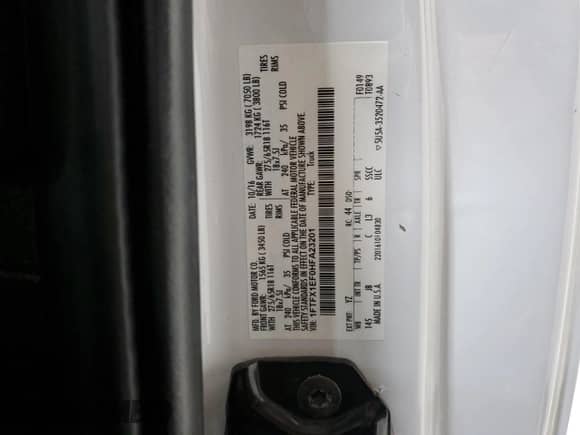 2017 Ford F-150 XLT with VIN 1FTFX1EF0HFA23201, listed as a Copart auction lot 85914265 with 164,178 mi miles and Clean title. Bid and sale history available at DreamBid. Image 12.