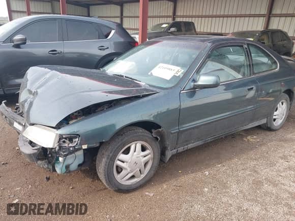 1997 Honda Accord EX with VIN 1HGCD726XVA025342, listed as a IAAI auction lot 42109885 with 162,626 mi miles and . Bid and sale history available at DreamBid. Image 18.