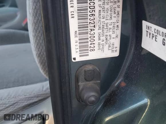 1996 Honda Accord LX z VIN 1HGCD5632TA300428, wystawiony jako Copart lot #70677085 z przebiegiem 153 575 mil mil oraz Szkoda całkowita • Salvage title. Historia ofert i sprzedaży dostępna na DreamBid. Obrazek 13.