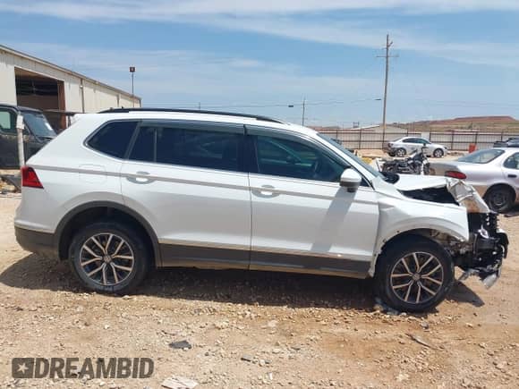 2020 Volkswagen Tiguan SE с VIN 3VV3B7AX7LM119954, выставлен на аукционе IAAI как лот 43000969 с пробегом 91 989 миль миль и . История ставок и продаж доступна на DreamBid. Изображение 13.