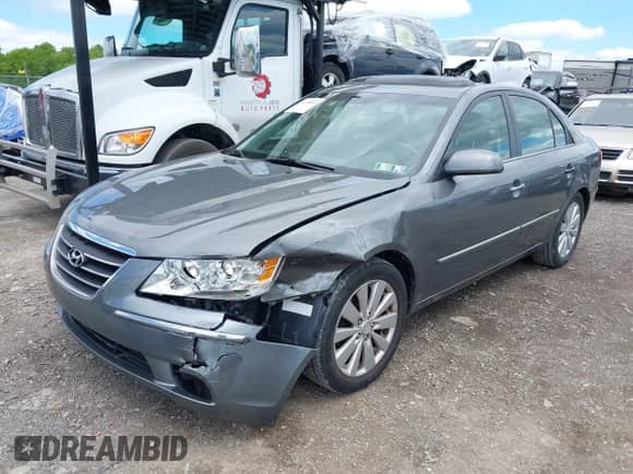 2010 Hyundai Sonata Limited с VIN 5NPEU4AF2AH610362, выставлен на аукционе IAAI как лот 42158403 с пробегом 110 871 миль миль и . История ставок и продаж доступна на DreamBid. Изображение 2.