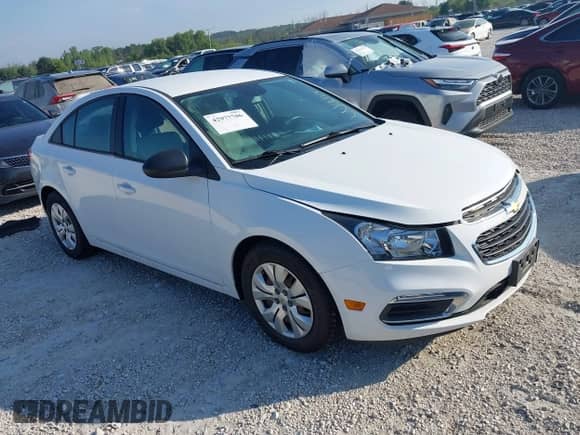 2016 Chevrolet Cruze LS с VIN 1G1PC5SH4G7189882, выставлен на аукционе IAAI как лот 42977706 с пробегом 43 108 миль миль и . История ставок и продаж доступна на DreamBid. Изображение 1.