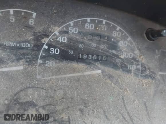 1997 Ford Explorer XL с VIN 1FMDU32X7VUD09221, выставлен на аукционе IAAI как лот 42383087 с пробегом 193 616 миль миль и . История ставок и продаж доступна на DreamBid. Изображение 7.