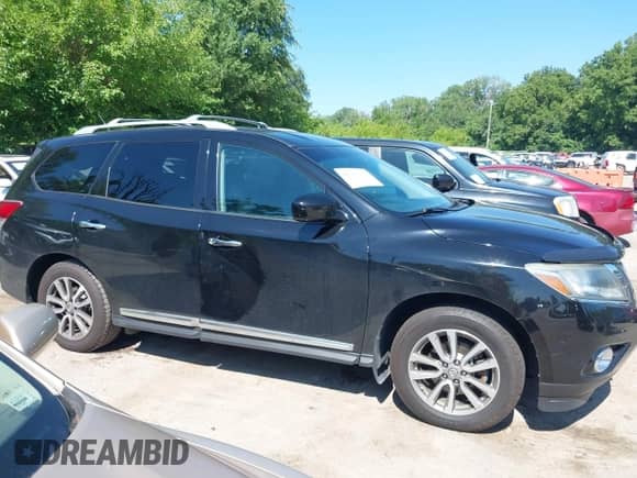 2014 Nissan Pathfinder S z VIN 5N1AR2MMXEC663550, wystawiony jako IAAI lot #42583355 z przebiegiem 92 311 mil mil oraz . Historia ofert i sprzedaży dostępna na DreamBid. Obrazek 13.