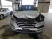 2018 Hyundai Tucson SEL с VIN KM8J33A44JU742888, выставлен на аукционе Copart как лот 84289925 с пробегом 101 942 миль миль и Списание • Salvage title. История ставок и продаж доступна на DreamBid. Изображение 5.