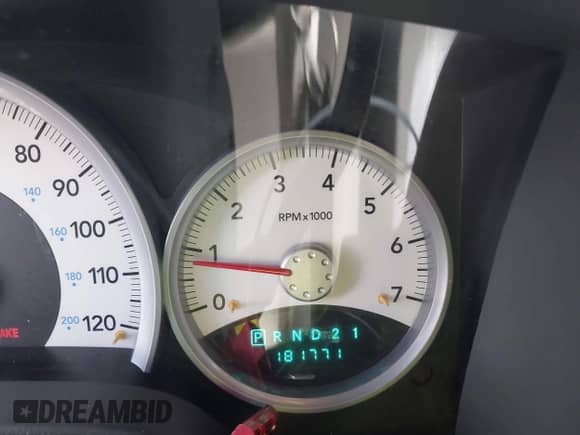 2009 Dodge Durango with VIN 1D8HB48T79F701892, listed as a IAAI auction lot 42440523 with 181,771 mi miles and . Bid and sale history available at DreamBid. Image 7.