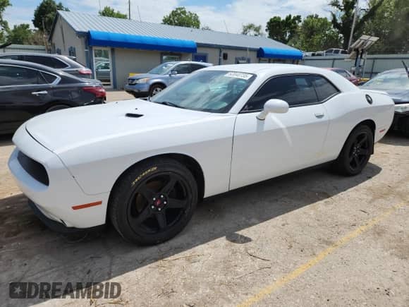 2015 Dodge Challenger SXT с VIN 2C3CDZAG9FH702151, выставлен на аукционе Copart как лот 62848735 с пробегом 133 384 миль миль и Списание • Salvage title. История ставок и продаж доступна на DreamBid. Изображение 1.