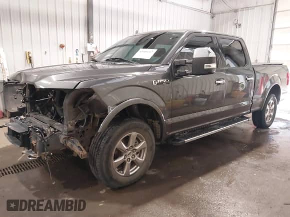 2018 Ford F-150 XL z VIN 1FTFW1EG4JKE23691, wystawiony jako IAAI lot #43305217 z przebiegiem 158 956 mil mil oraz . Historia ofert i sprzedaży dostępna na DreamBid. Obrazek 2.