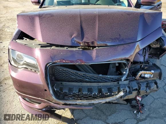 2021 Chrysler 300 Touring L with VIN 2C3CCARG2MH654370, listed as a Copart auction lot 82607005 with 38,074 mi miles and Salvage title. Bid and sale history available at DreamBid. Image 11.