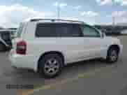 2005 Toyota Highlander с VIN JTEGP21A450049718, выставлен на аукционе Copart как лот 69970295 с пробегом 282 142 миль миль и Списание • Salvage title. История ставок и продаж доступна на DreamBid. Изображение 3.