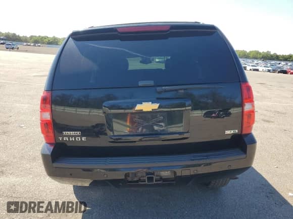 2012 Chevrolet Tahoe LT с VIN 1GNSKBE02CR297495, выставлен на аукционе Copart как лот 80018815 с пробегом 137 374 миль миль и Списание • Salvage title. История ставок и продаж доступна на DreamBid. Изображение 6.