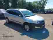 2012 Chevrolet Traverse LS z VIN 1GNKVFED1CJ259997, wystawiony jako IAAI lot #42922855 z przebiegiem 53 275 mil mil oraz . Historia ofert i sprzedaży dostępna na DreamBid. Obrazek 1.