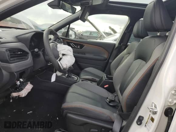 2025 Subaru Forester Special Sports z VIN JF2SLDHC7SH402660, wystawiony jako Copart lot #81462535 z przebiegiem 8 045 mil mil oraz Szkoda całkowita • Salvage title. Historia ofert i sprzedaży dostępna na DreamBid. Obrazek 7.