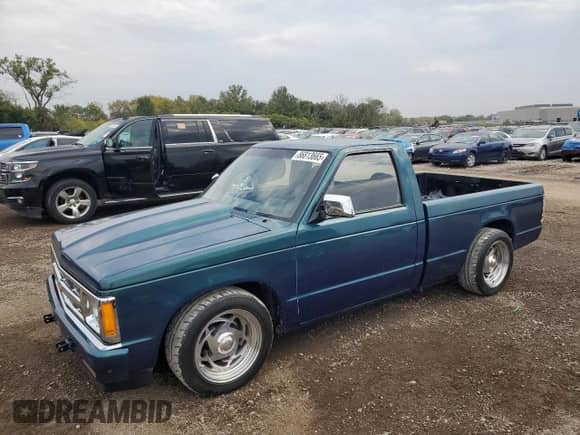 1991 Chevrolet S-10 с VIN 1GCCS19R4M2302948, выставлен на аукционе Copart как лот 86813665 с пробегом Не указан миль и Чистый • Clean title. История ставок и продаж доступна на DreamBid. Изображение 1.
